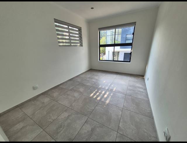 3 BEDROOM DUPLEX FOR SALE IN RIVONIA